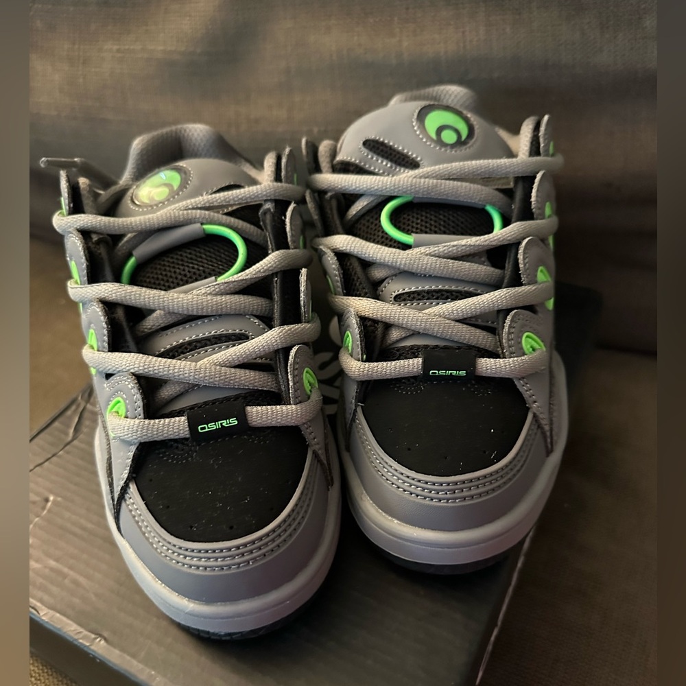 Osiris Kids Sneakers - Gray and Green NIB size 6 D3 OG